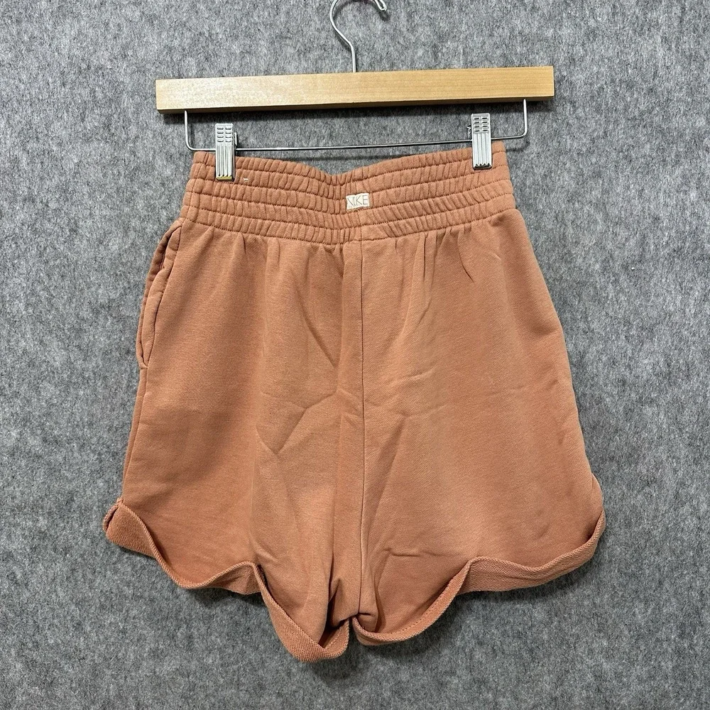 Nike Fleece‎ Sweat Shorts Women's Sz XS peach elastic waist pockets DN4956-260
